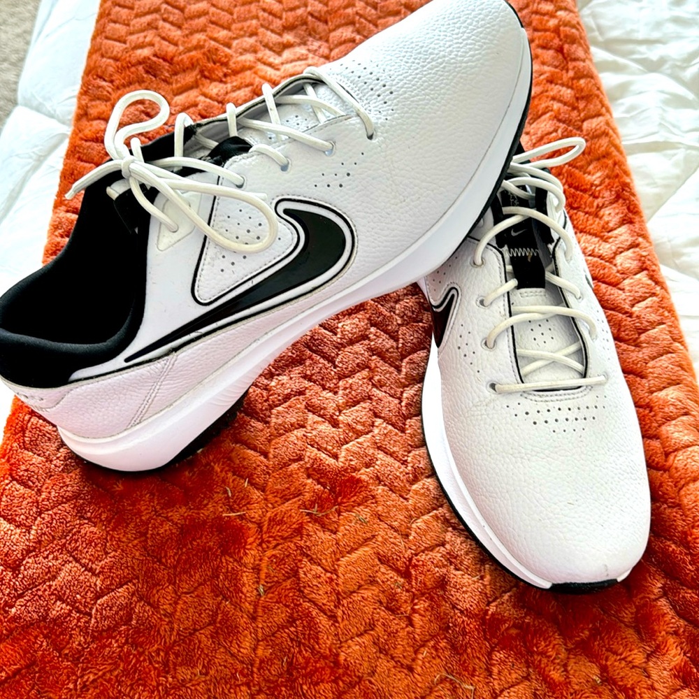 Nike golf shoes size 12